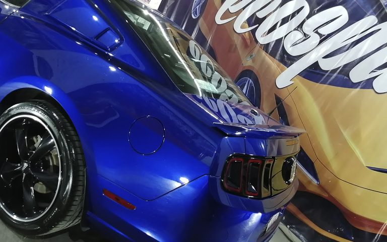 mustang gt detallado