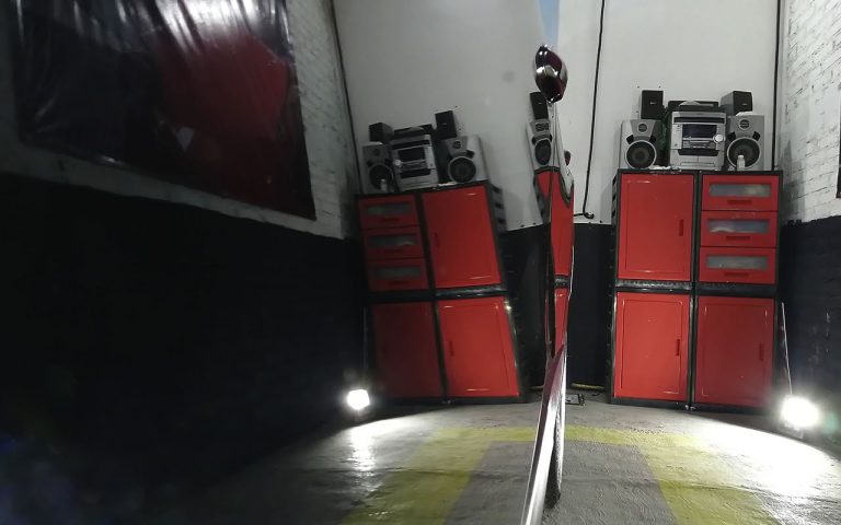 acabado espejo negro